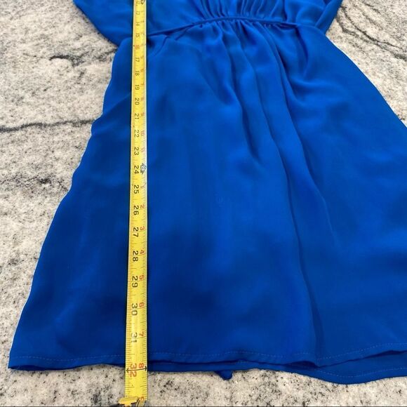 Aqua Small Blue Two Tone Short Sleeve Silky Dress - Picture 6 of 8